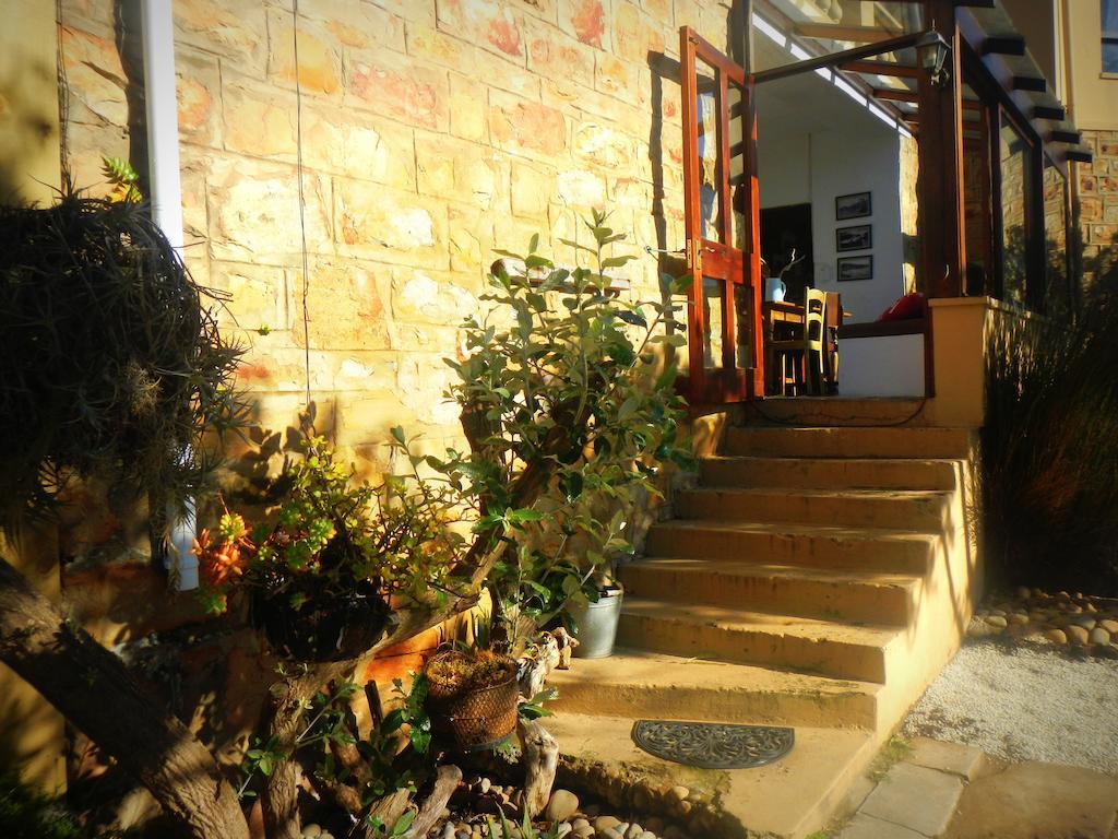 Stone Cottage Self-Catering Apartments 普勒滕贝格湾 客房 照片